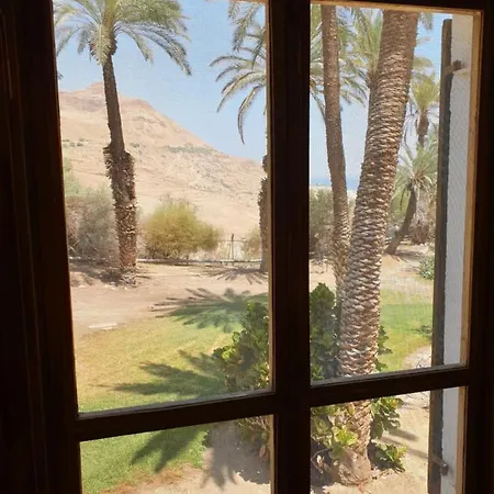 הצימר של יהושע Ein Gedi Exterior photo